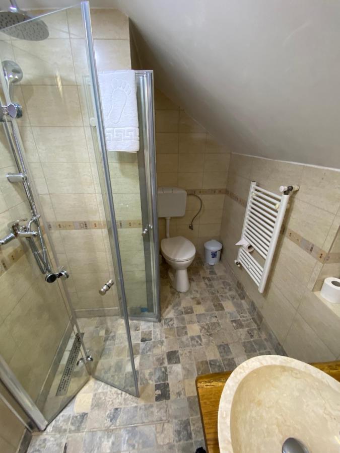 Casa Lucky Hotel Rîşnov Екстериор снимка